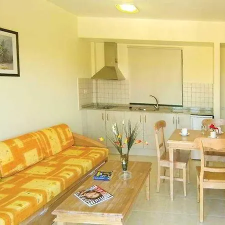 O7 Aloe Semesteranläggning (resort) 3*