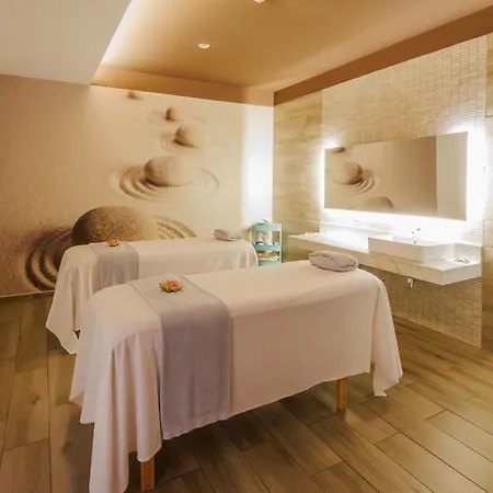 O7 Aloe Semesteranläggning (resort)