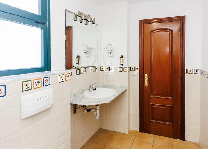 Bluesea Aloe Resort 3*