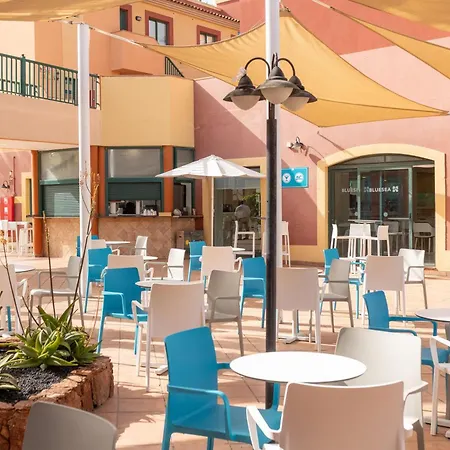 منتجع Bluesea Aloe 3*