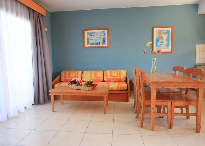 منتجع Bluesea Aloe