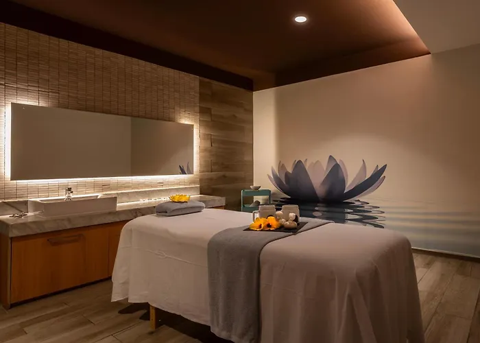 Bluesea Aloe منتجع